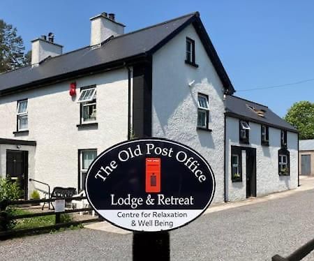 The Old Post Office Lodge Enniskillen Bagian luar foto
