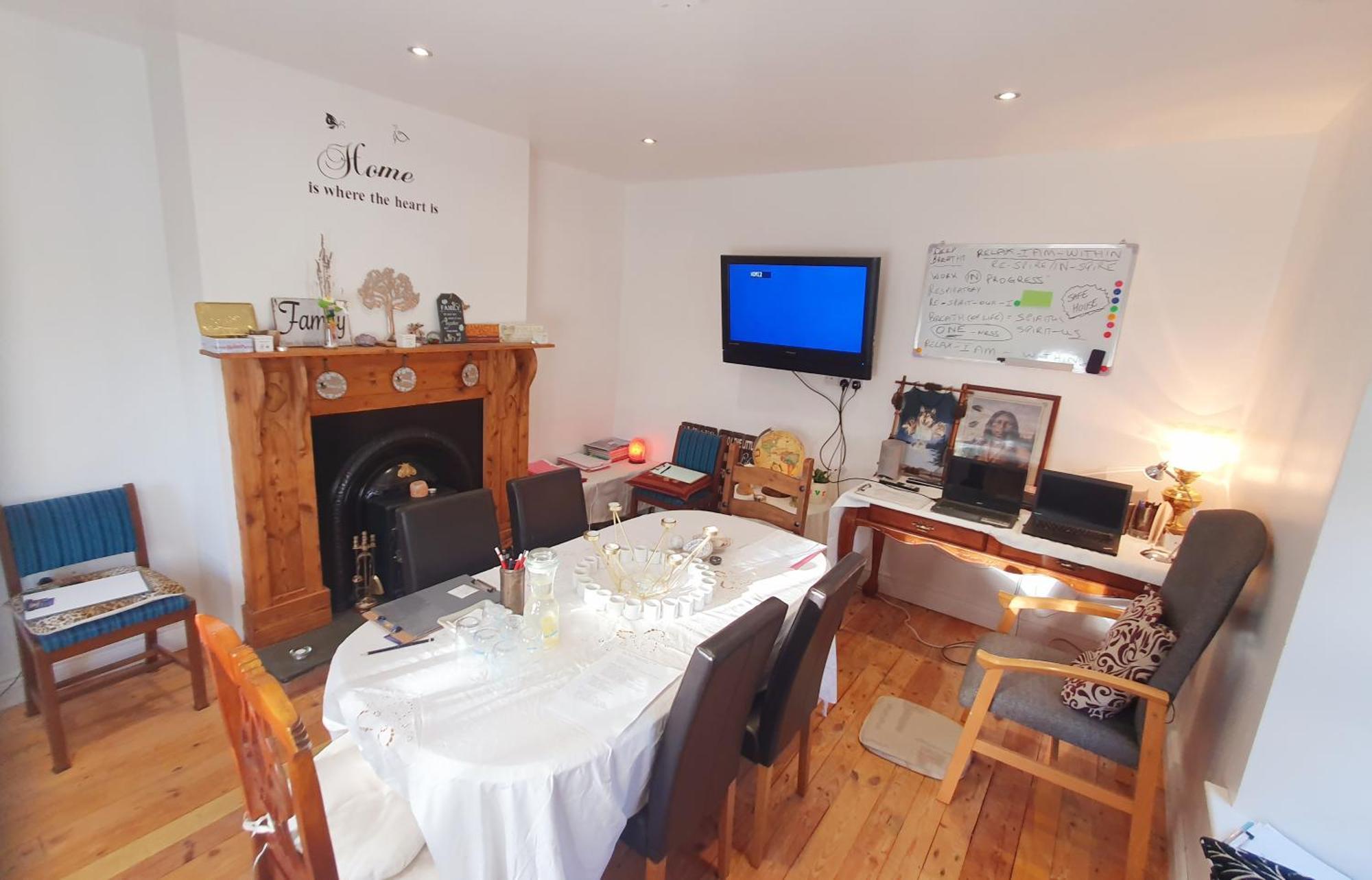 The Old Post Office Lodge Enniskillen Bagian luar foto